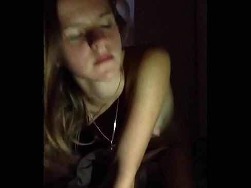 ❤️ Tha caileag a' masturbates agus cums ️  Bhidio anal  leinn  ❌